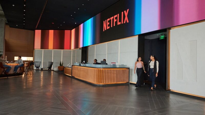 Netflix et Warner Bros : Rumeurs sur les problèmes de l’accord, ce que l’on sait vraiment.