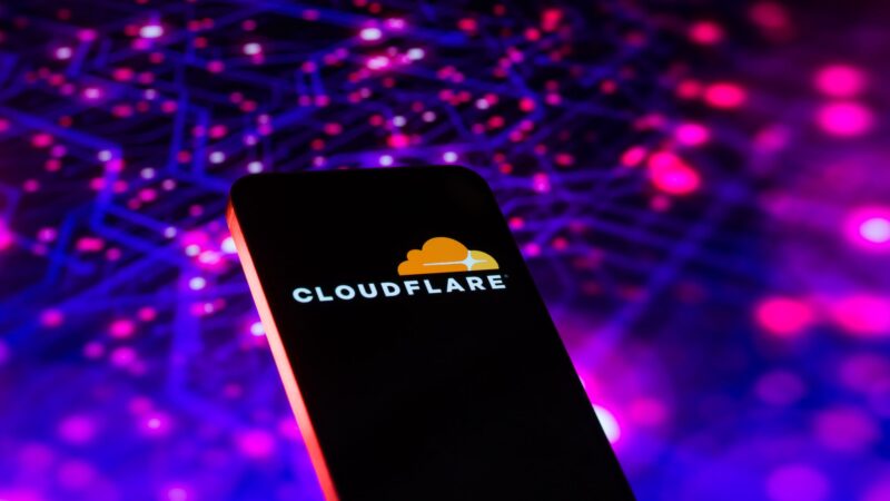 Botnet : L’attaque DDoS record qui a paralysé l’Internet, ce que l’on sait.