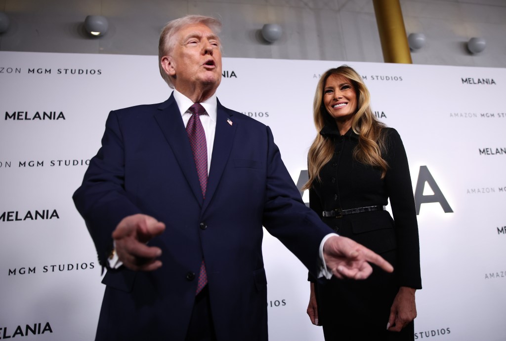 Documentaire Amazon MGM : Melania Trump et Brett Ratner défendent les coûts, voici ce qu’ils disent.