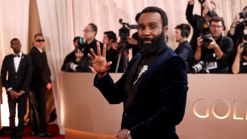 Golden Globes 2026 : Tramell Tillman dévoile un bijou Boucheron, tout ce que l’on sait.