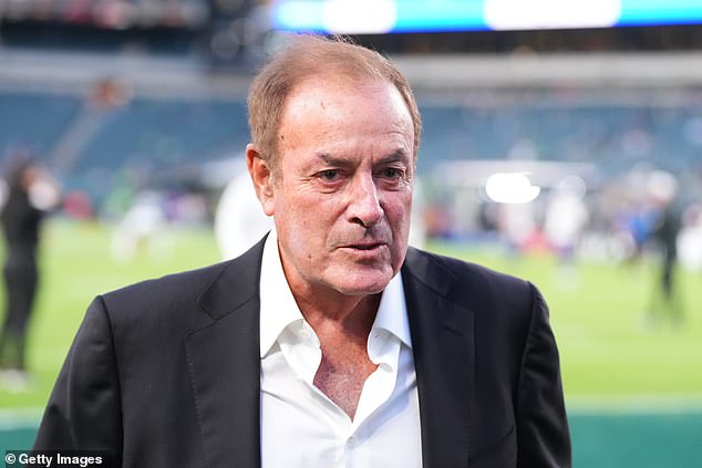 NFL : Pourquoi les fans critiquent Al Michaels, 81 ans, pour son commentaire sur Packers-Bears.