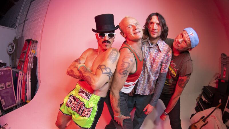 Red Hot Chili Peppers : Ce que révèle leur documentaire Netflix sur leur parcours musical.