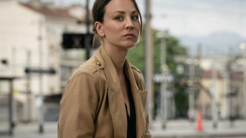 Kaley Cuoco : Ce que révèle son thriller Amazon Prime sur ses peurs.