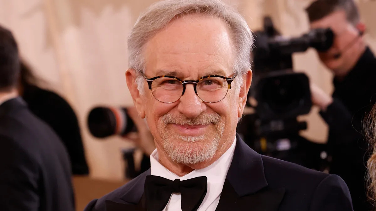 Steven Spielberg révèle pourquoi cette série est son "guilty pleasure" préféré.