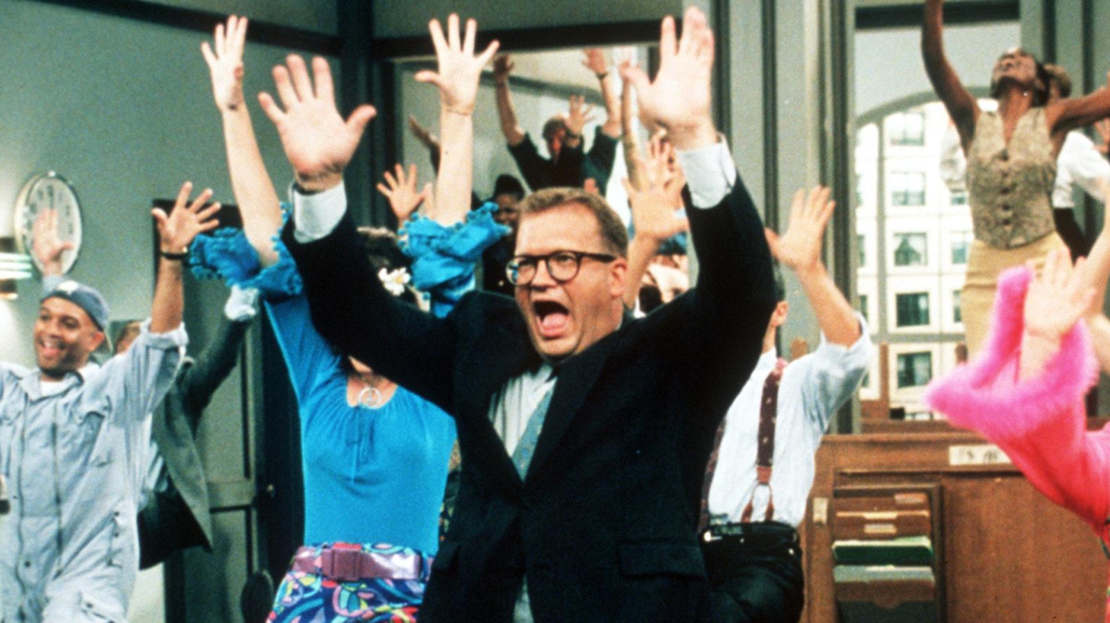 Drew Carey Show : Qui a incarné le boss rarement vu de la première saison ?