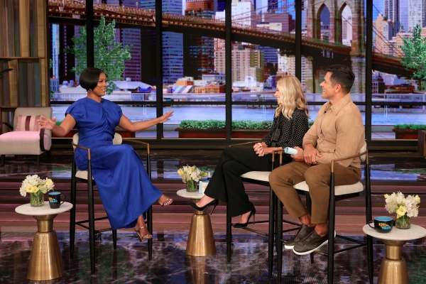 Tamron Hall : Le renouvellement de la saison huit confirmé, tout ce que l’on sait.