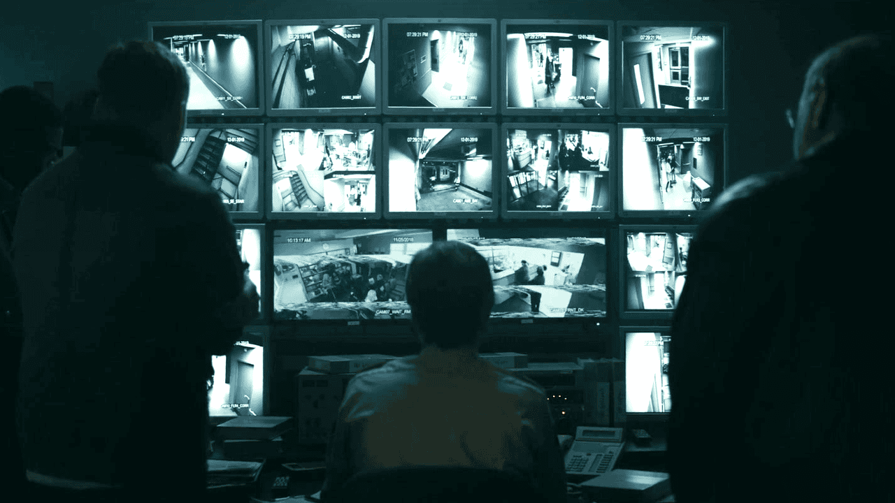 Gaslit : Analyse de l’intensité dans ce thriller R-Rated de Netflix.