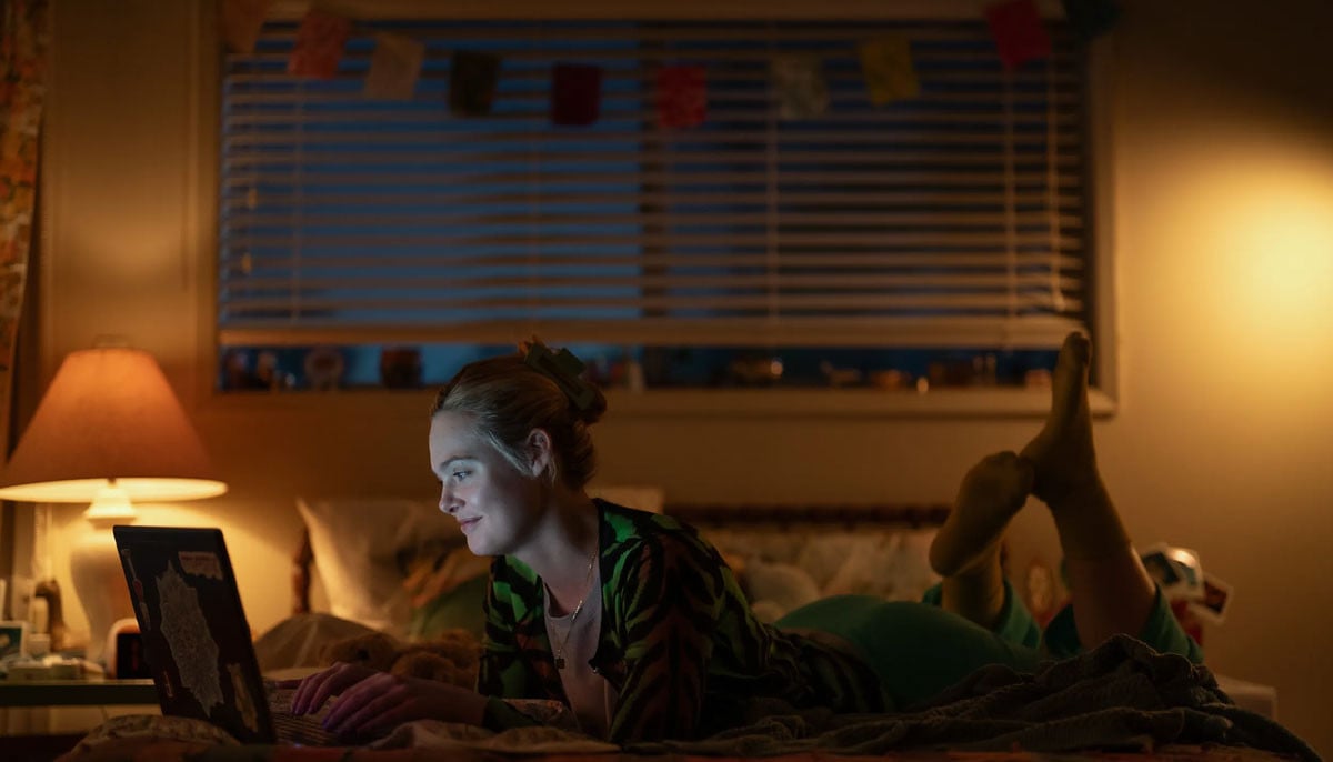 Margo’s Got Money Troubles : Elle Fanning se confie sur les scènes audacieuses, voici ses révélations.