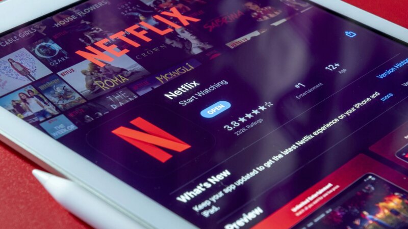 Netflix : Les groupes de la société civile demandent une enquête antitrust sur son pouvoir de marché.