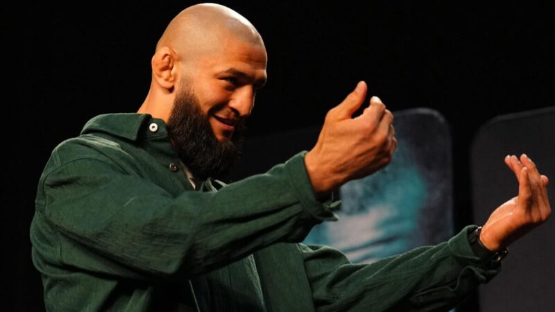 UFC 328 : Horaires et options pour suivre le combat Chimaev-Strickland en direct.