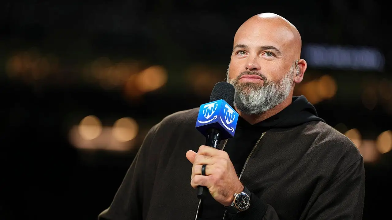 Andrew Whitworth défend le streaming de la NFL : Ce que comprend sa frustration pour les fans.