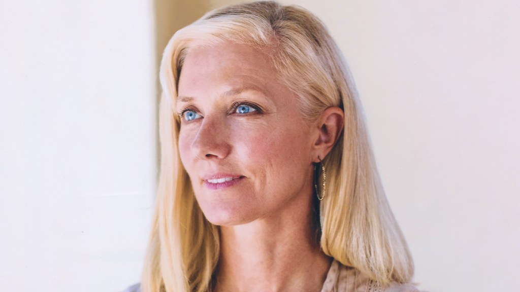 Apple TV : Joely Richardson rejoint la série thriller d’Alex Cary, ce que l’on sait.
