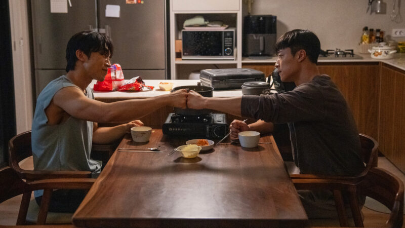 Cette série d’action Netflix : Découverte des secrets qui en font l’une des meilleures !