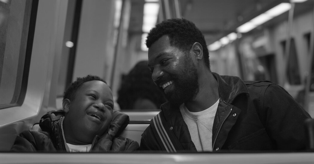 Color Book sur Netflix : Notre critique révélatrice sur le voyage intime à travers le deuil et la paternité.