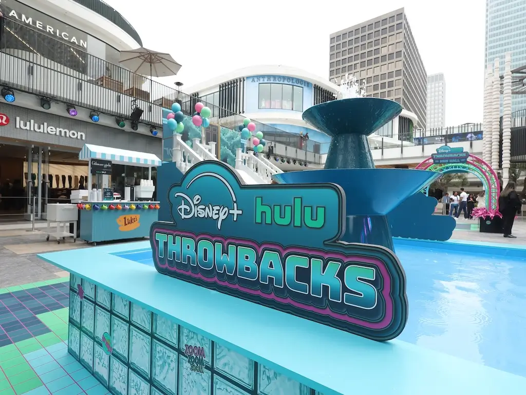 Disney+ : Découvrez tous les détails sur l’événement “Throwback” Mini Mall à Los Angeles.