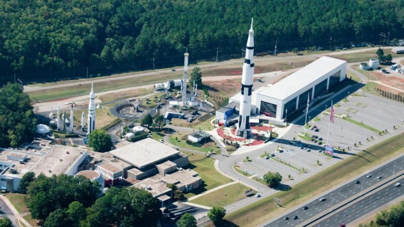 SpaceX : Ce que son action doit atteindre pour rivaliser avec Amazon et Microsoft.