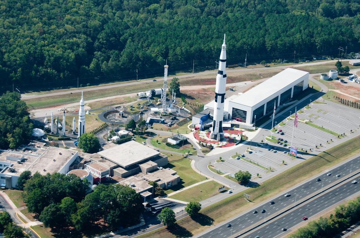 SpaceX : Ce que son action doit atteindre pour rivaliser avec Amazon et Microsoft.