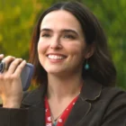 'Voicemails for Isabelle' Netflix Review: Love, Loss and a Slightly Creepy Meet-Cute