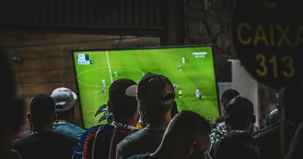 Les applications de paris mobile-first : Ce que révèle leur impact sur le football moderne.