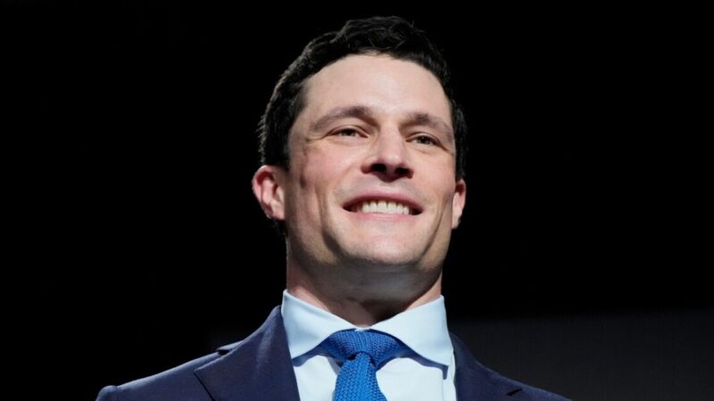 Netflix : Luke Kuechly pourrait devenir le nouvel analyste NFL, ce que l’on sait.