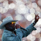 Texas football legend Vince Young's documentary airs on Netflix