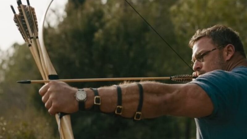 Alan Ritchson : Le film inspiré par Hawkeye, numéro 1 du streaming sur Netflix !