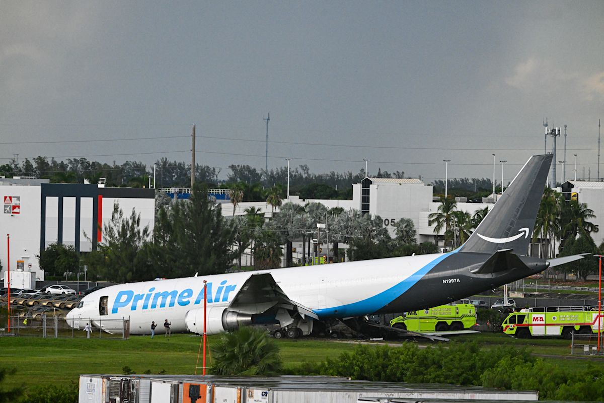Amazon : Ce que révèle l’enquête sur l’accident tragique d’un cargo ayant percuté une camionnette.