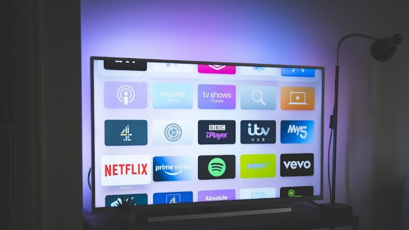 Comment l’intelligence artificielle transforme la production de films et de séries TV.