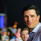 On the Air: Kuechly keeps it simple in Netflix debut