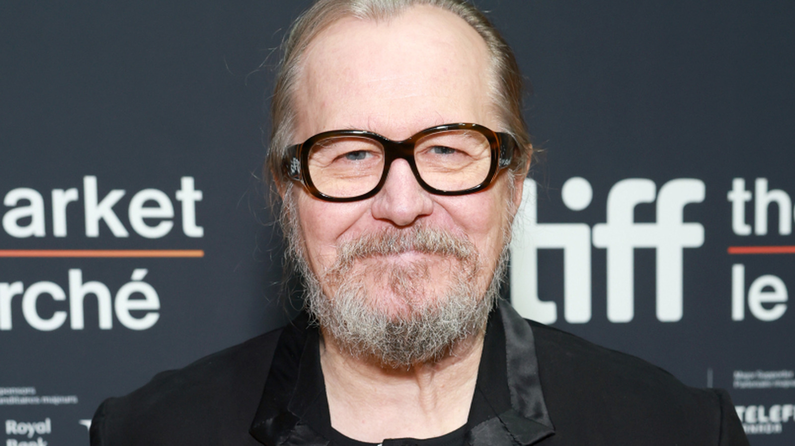 Quote Of The Day : Gary Oldman révèle ses pensées sur l’éducation des enfants.