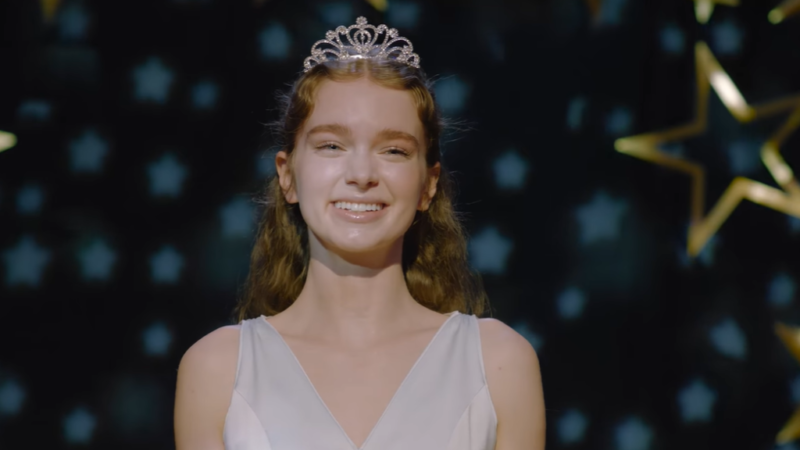 Carrie saison 2 : Amazon Prime annonce le renouvellement, ce que l’on sait.
