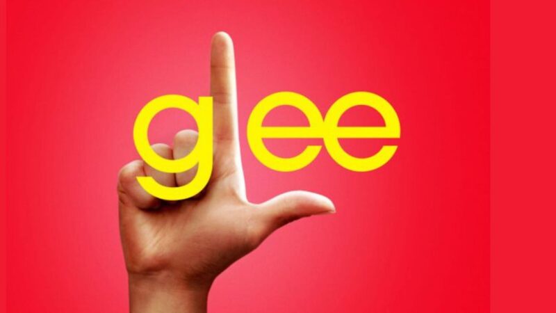 Glee Reboot : Réactions à la commande de la série par Disney+ et Hulu.